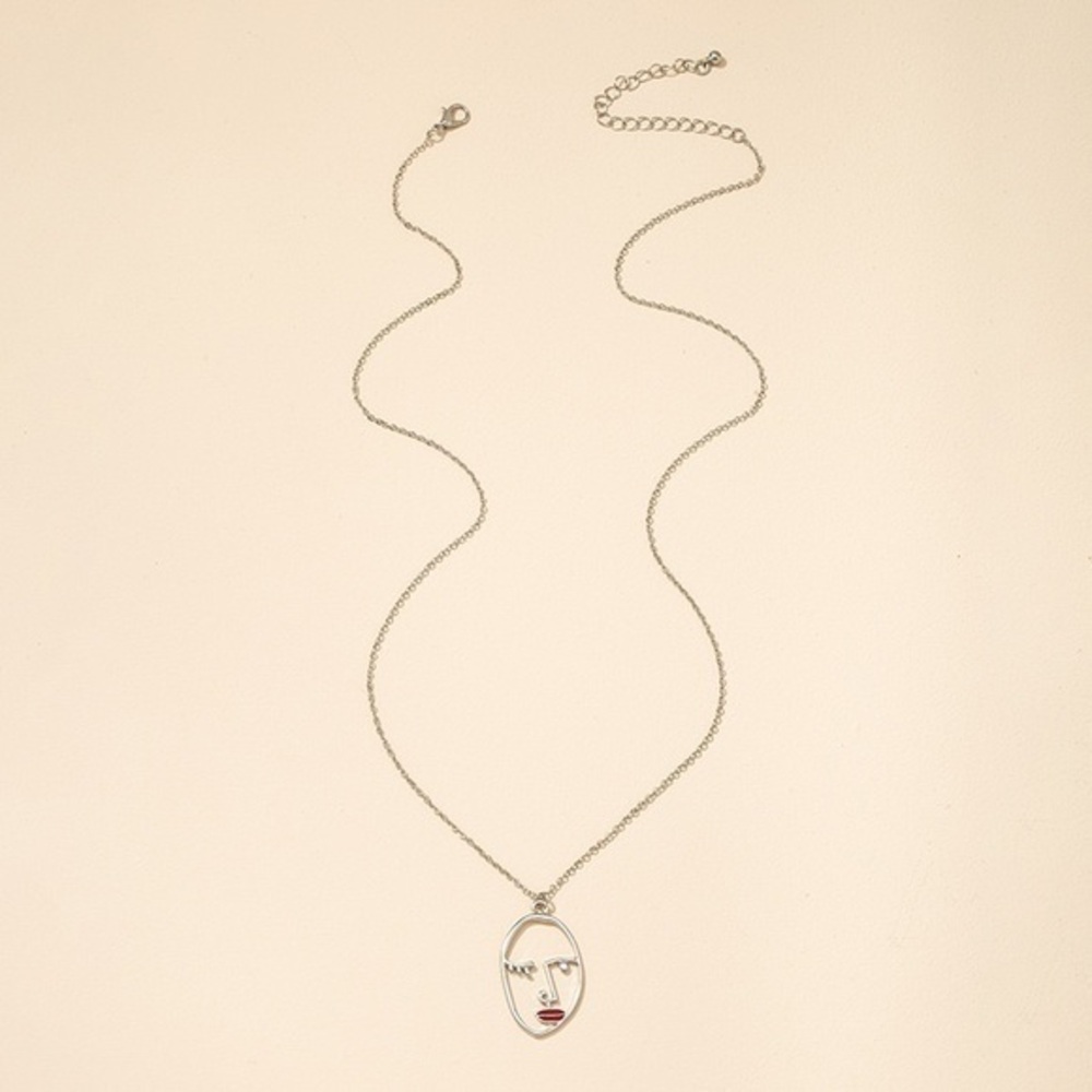 3/$30 🤍 Abstract Face Necklace